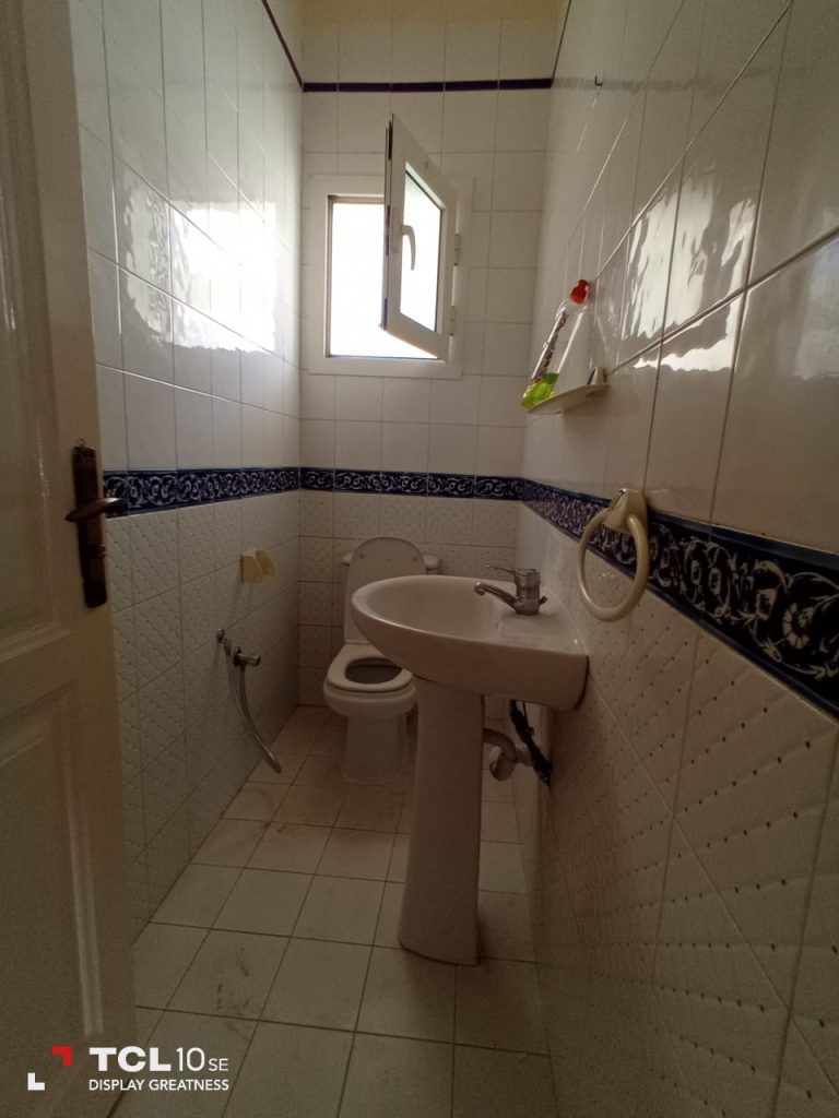 1 &egrave;r &eacute;tage s3 tr&egrave;s bien situ&eacute;