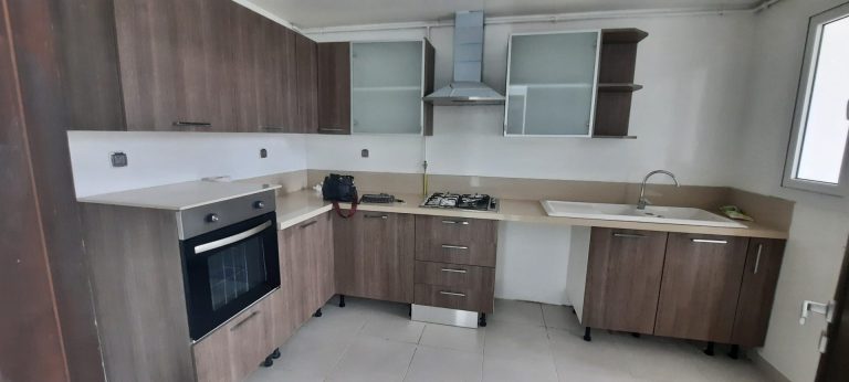 Appartement s2 nasr c&ocirc;t&eacute; slim school