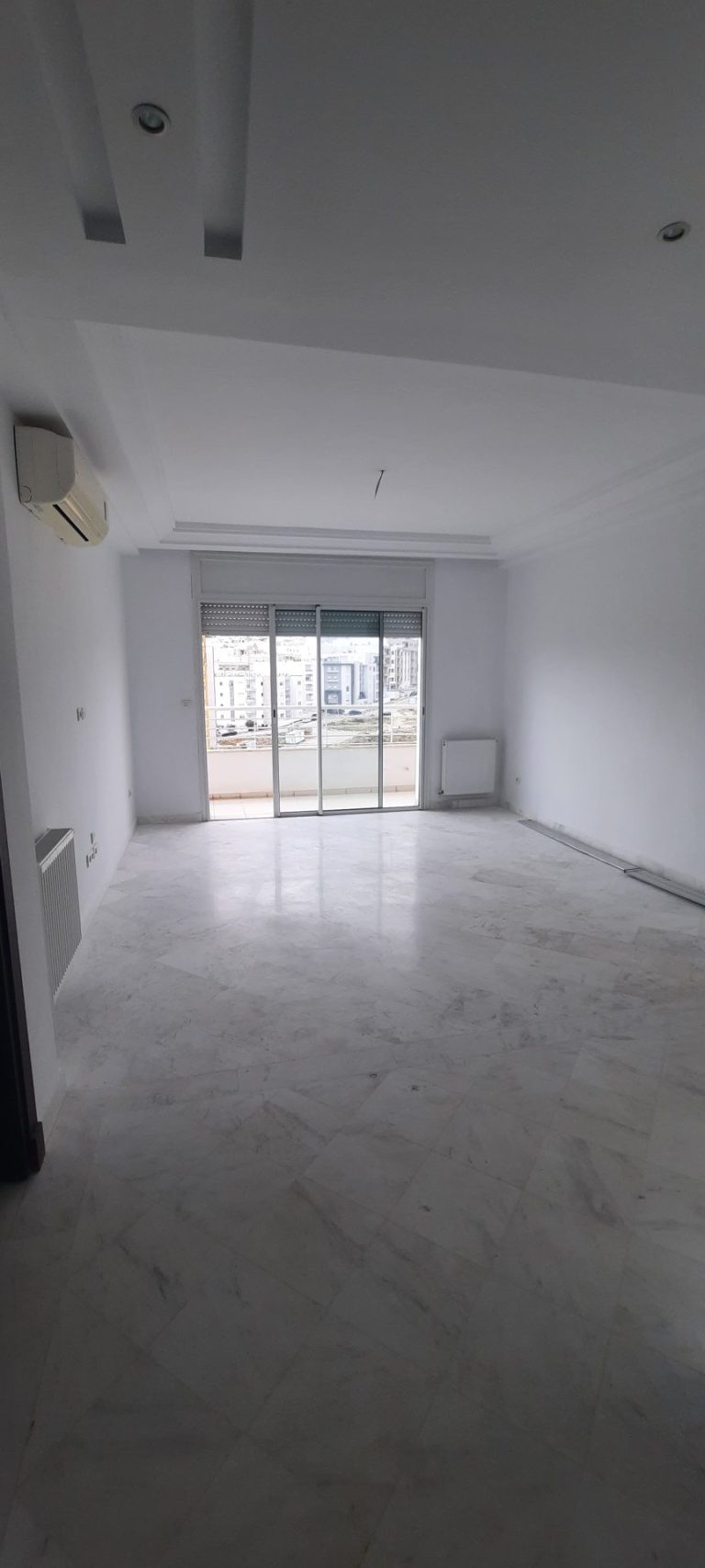 Appartement s2 nasr c&ocirc;t&eacute; slim school