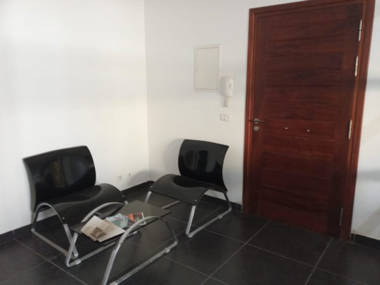 Ezzahra vnt bureau 62m2