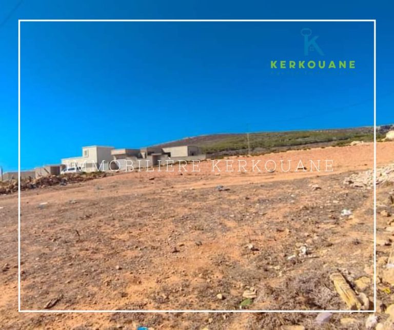 Terrain &agrave; haouaria avec une belle vue sur mer