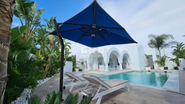 Villa de plain pieds av zone yasmine hammamet