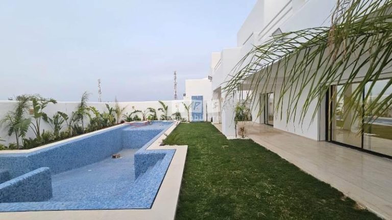 Belle demeure s5 zone basbasiya hammamet sud