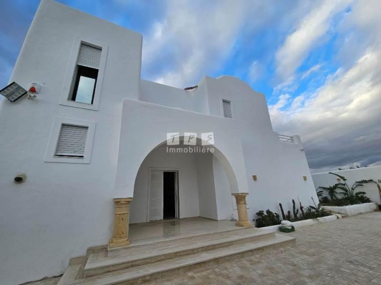 Belle demeure s5 zone basbasiya hammamet sud