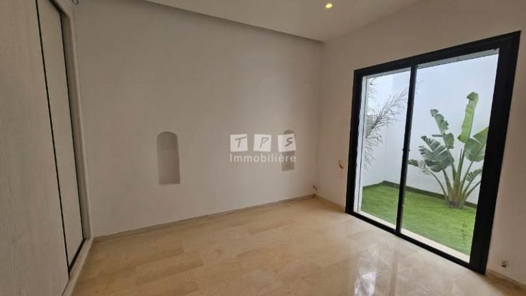 Villa s3 av cote craxi avec vue d&eacute;gag&eacute;e v2671