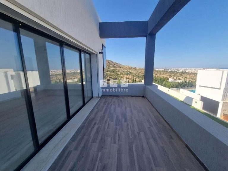 Magnifique demeure av avec superbe vue sur la mer