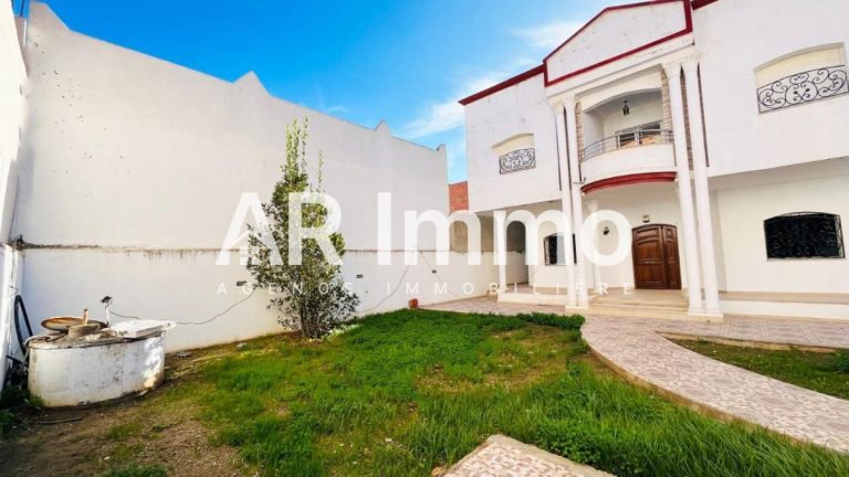 Villa haut standing &agrave; ras jbal