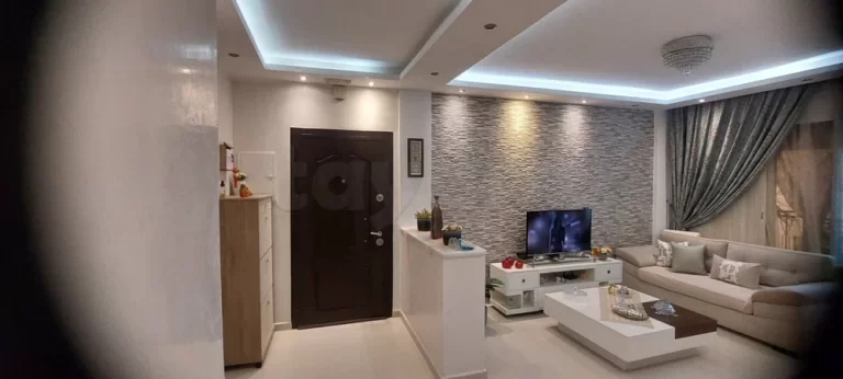 Appartement large propre