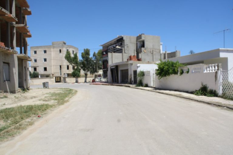 Gps deux terrains jumel&eacute;s