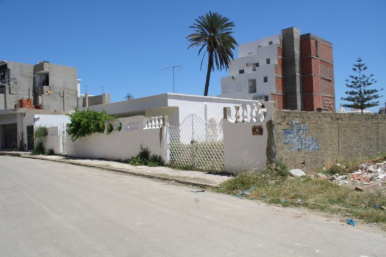 Gps deux terrains jumel&eacute;s