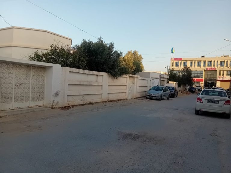 Villa &agrave; borj louzir ariana