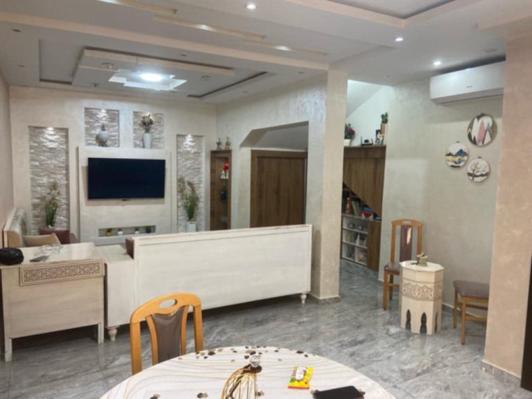 Villa a oued elil cit&eacute; ennajet