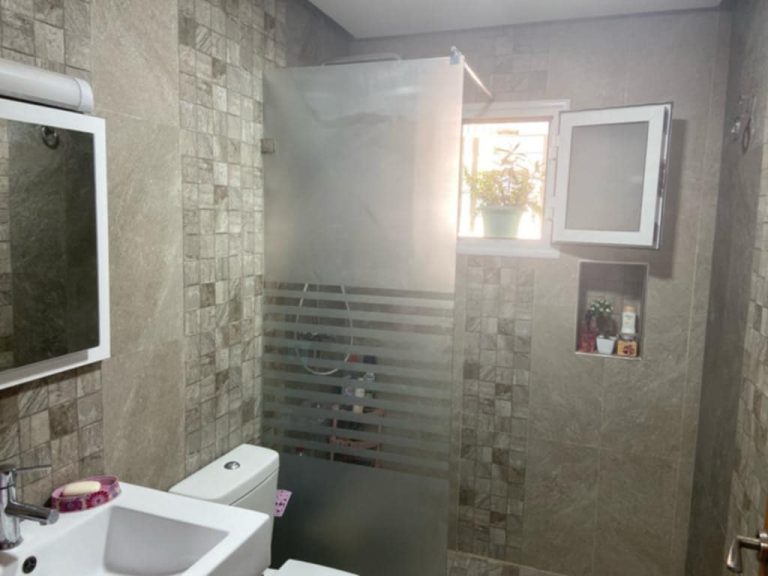 Villa a oued elil cit&eacute; ennajet