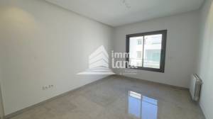 Appartement s3 de 194m2 cit ennasr