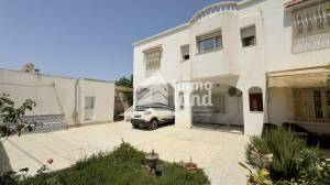 Villa sur la route principale borj louzir ariana