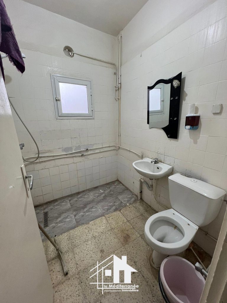 Appartement s2 situ&eacute; &agrave; khaznadar