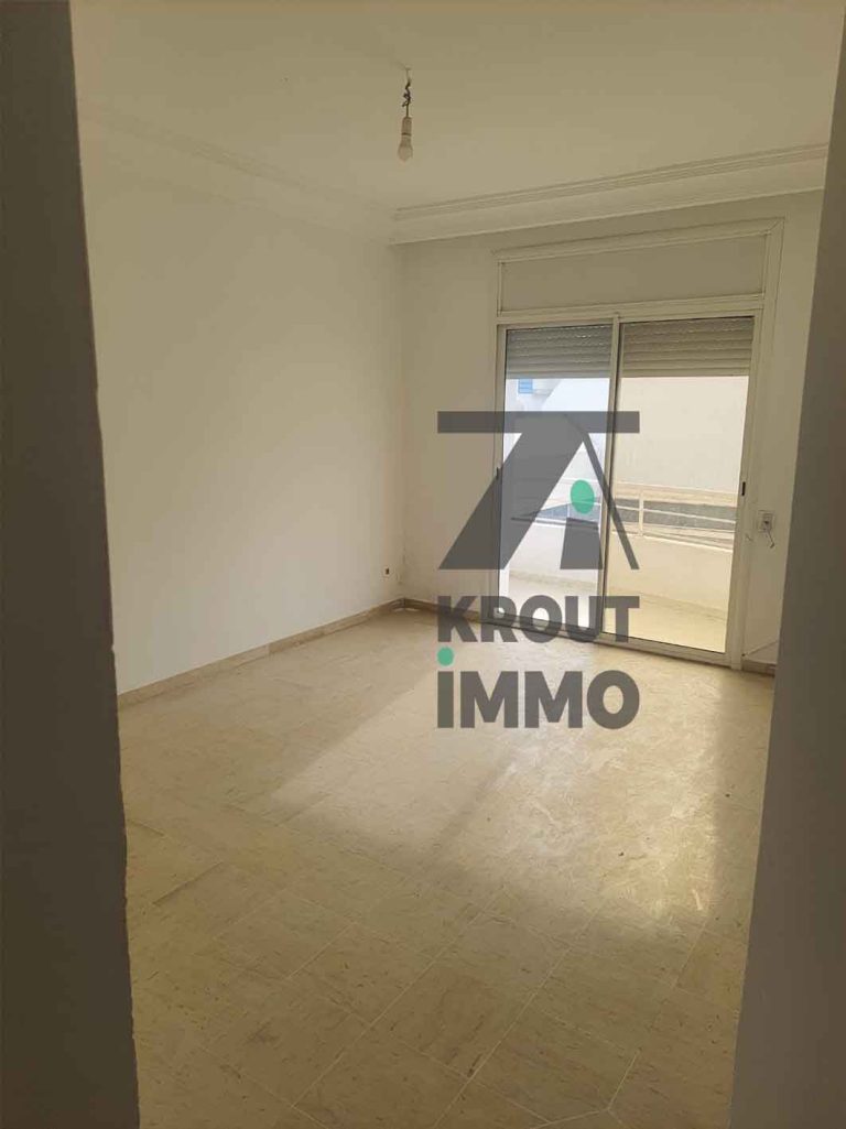 S1 &agrave; manar 1 pr&egrave;s de monoprix