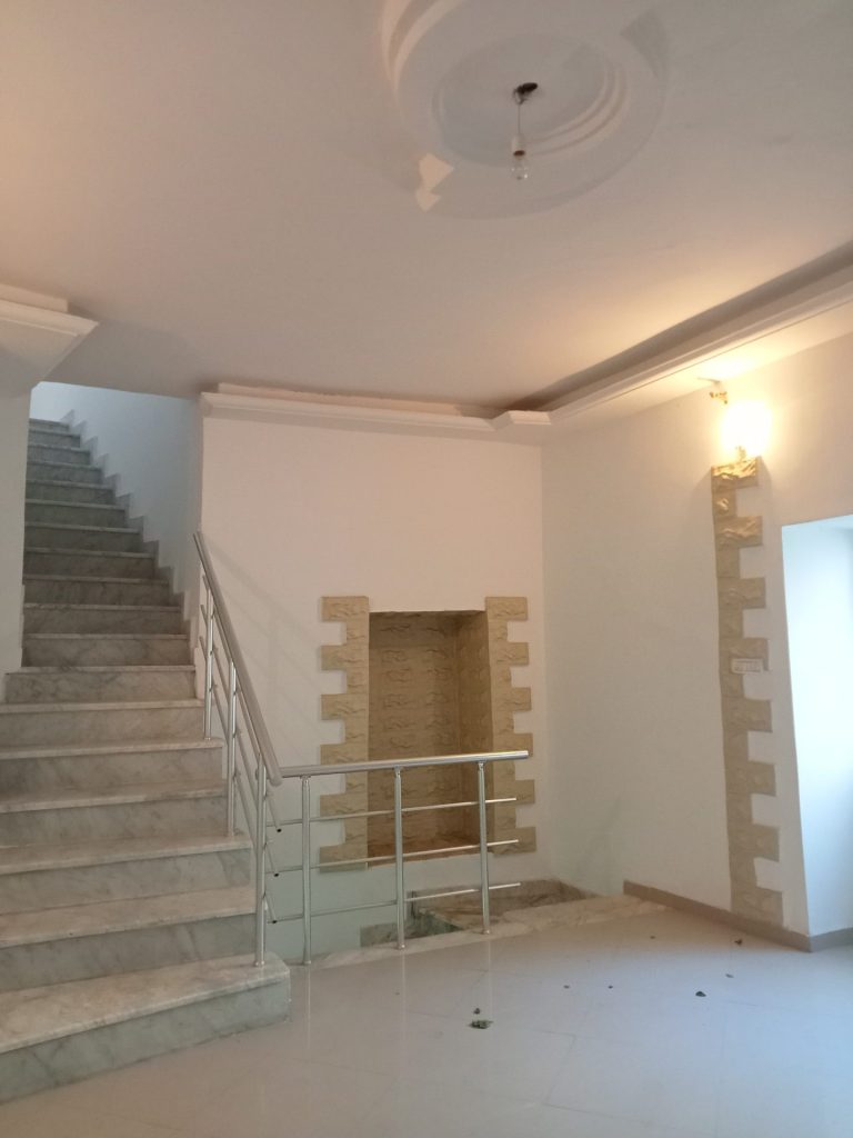 Maison sur trois niveaux