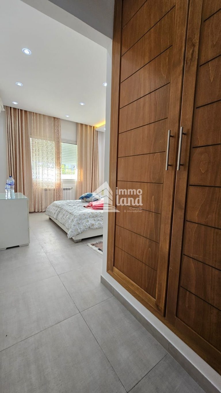 Appartement s3 &agrave; ain zaghouan nord