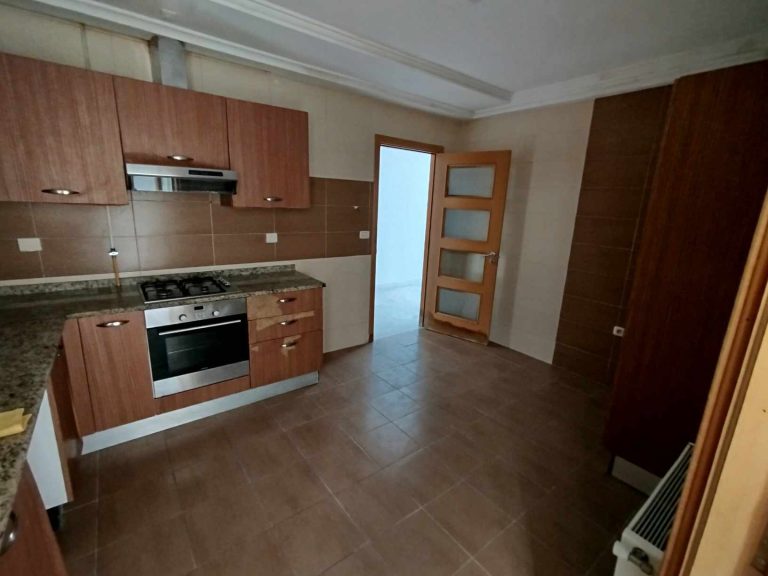 Bonne affaire spacieux appt s3 bien placé