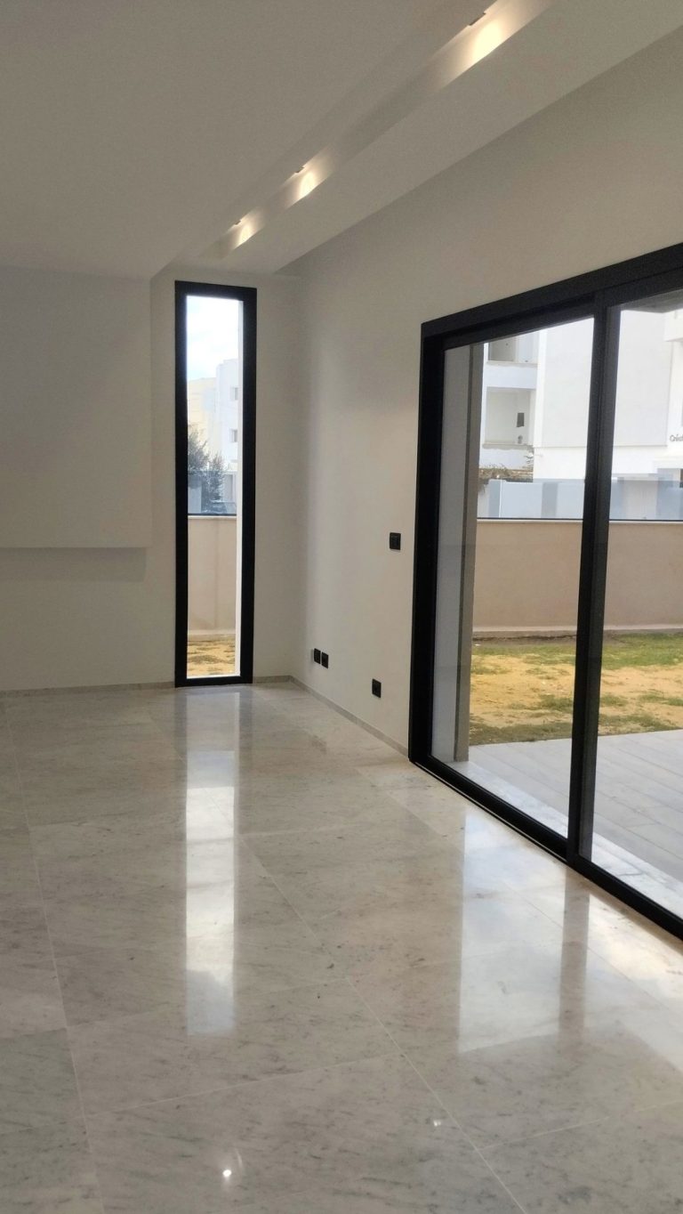 Un luxueux s3 avec piscine &agrave; jardins de carthage