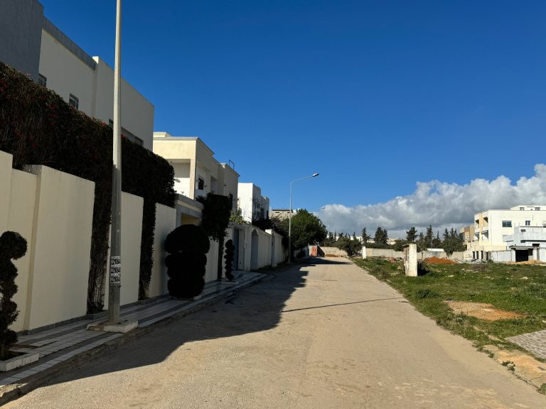 Joli immeuble r&eacute;sidentiel &agrave; mnihla