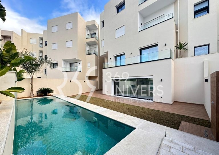 Triplex avec piscine au jardins de carthage