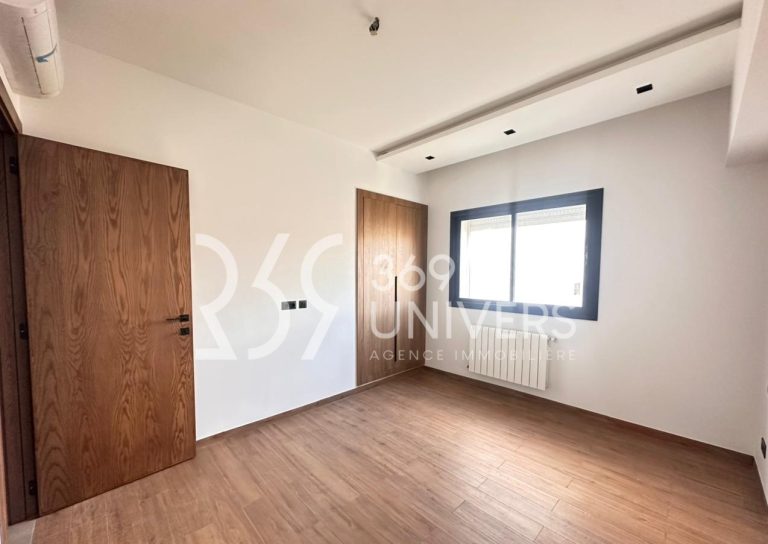 Appartement avec balcon au jardins de carthage
