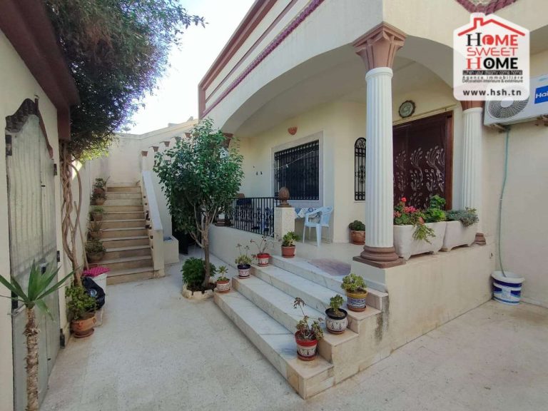 Villa el ward &agrave; rades m&eacute;liane