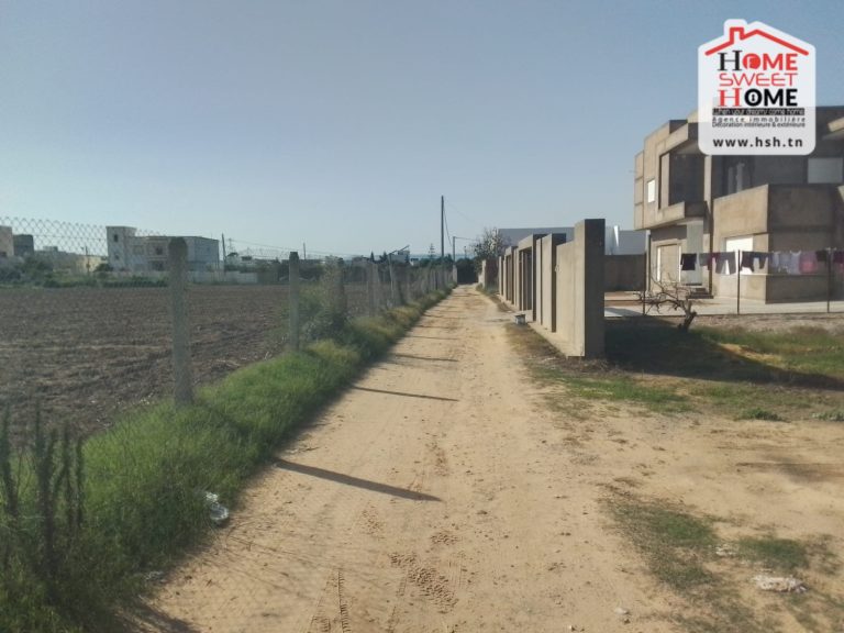 Terrain de villa vallon &agrave; beni khaled nabeul
