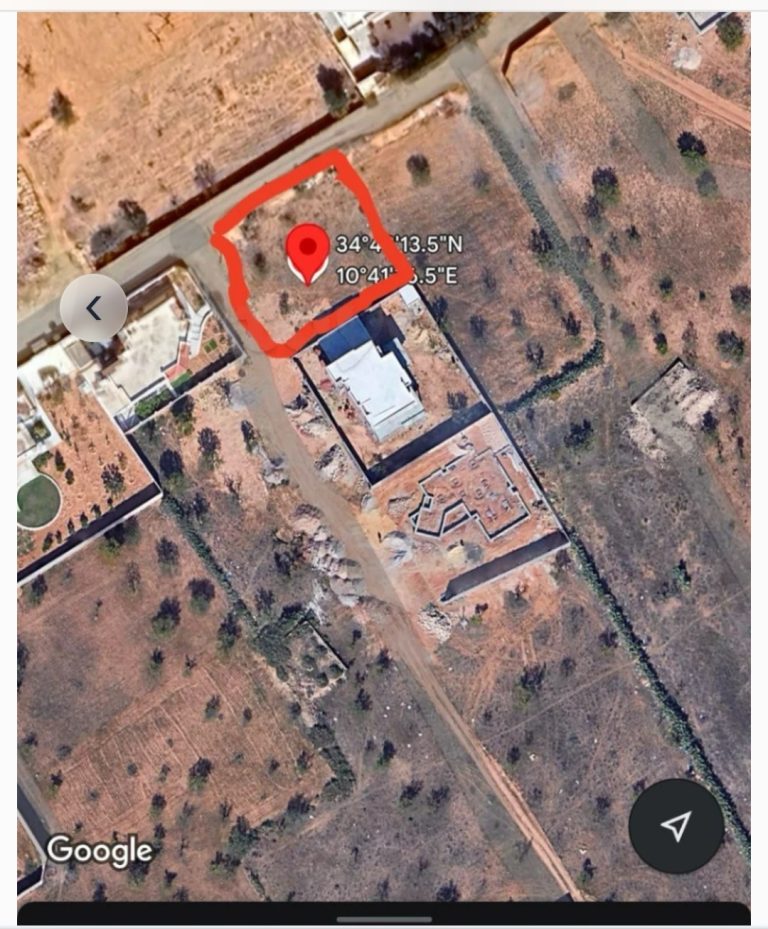 Terrain route lafrane