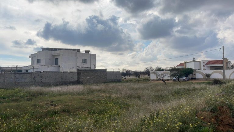 Terrain route lafrane