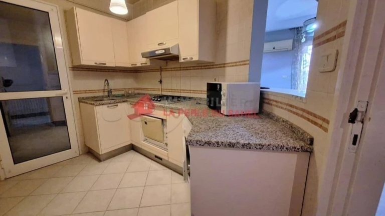 Tr&egrave;s jolie app