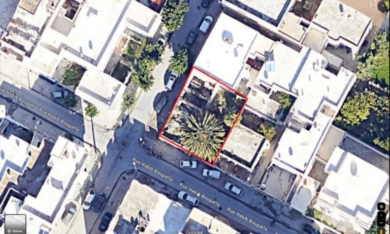 Terrain titr&eacute; avec emplacement magnifique &agrave; h lif