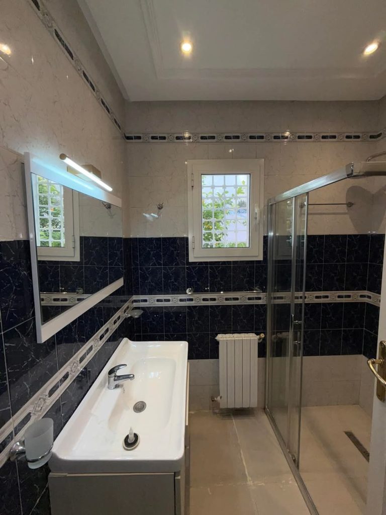 Villa avec piscine a menzah 6