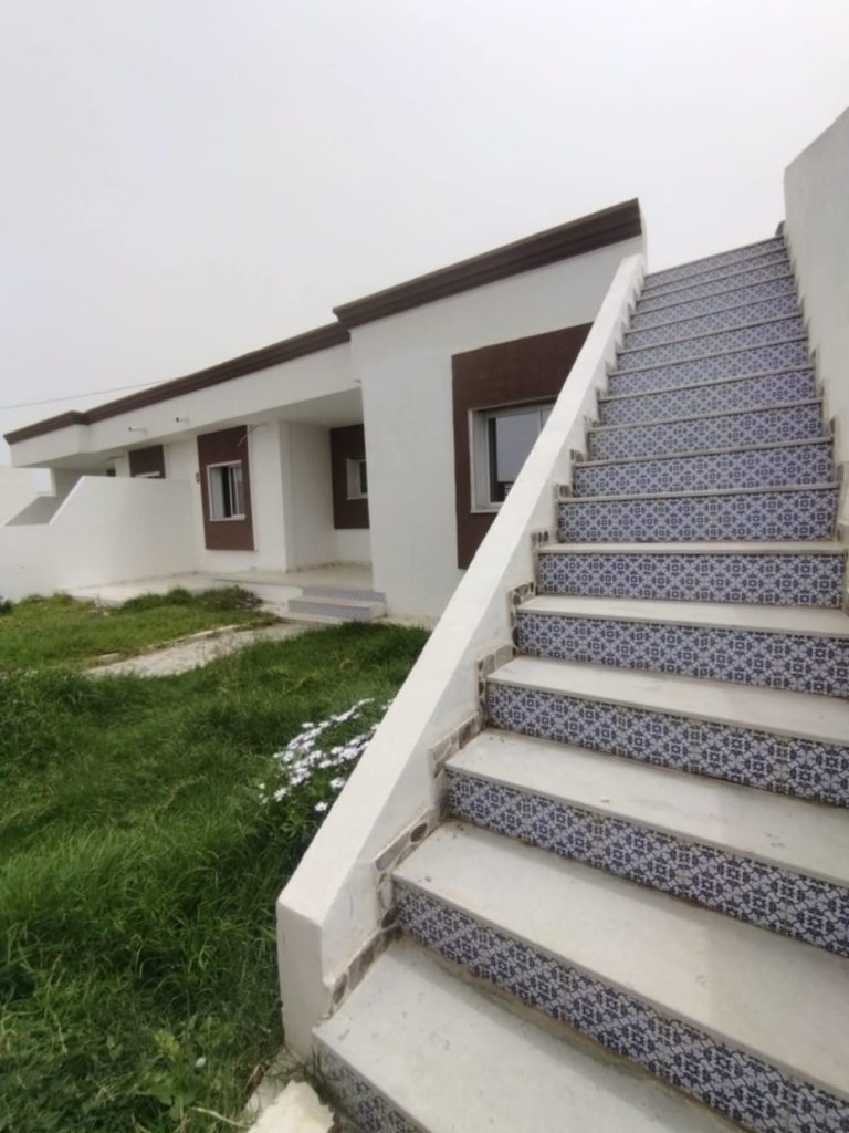 Une belle maison nouvellement construit