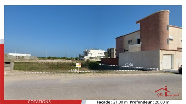 Terrain de 420 m2 &agrave; 560 dt le m2