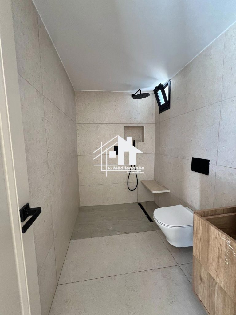 Triplex avec piscine au beau séjour el agba