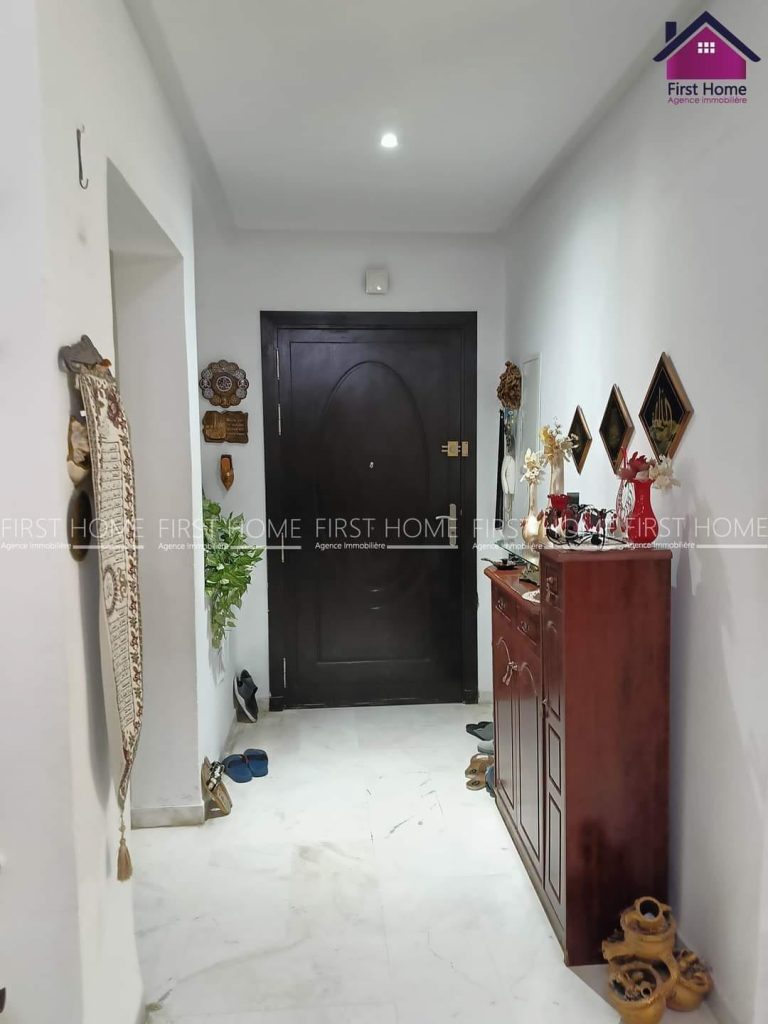 Un appartement &agrave; ain zaghouan