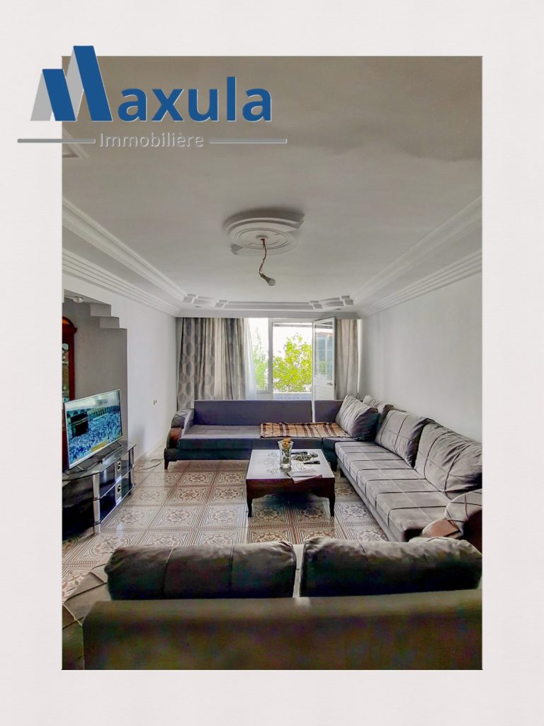 Maison a deux niveaux a rades plage