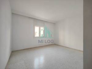 Un appartement s2 de 110 m rades ref141a