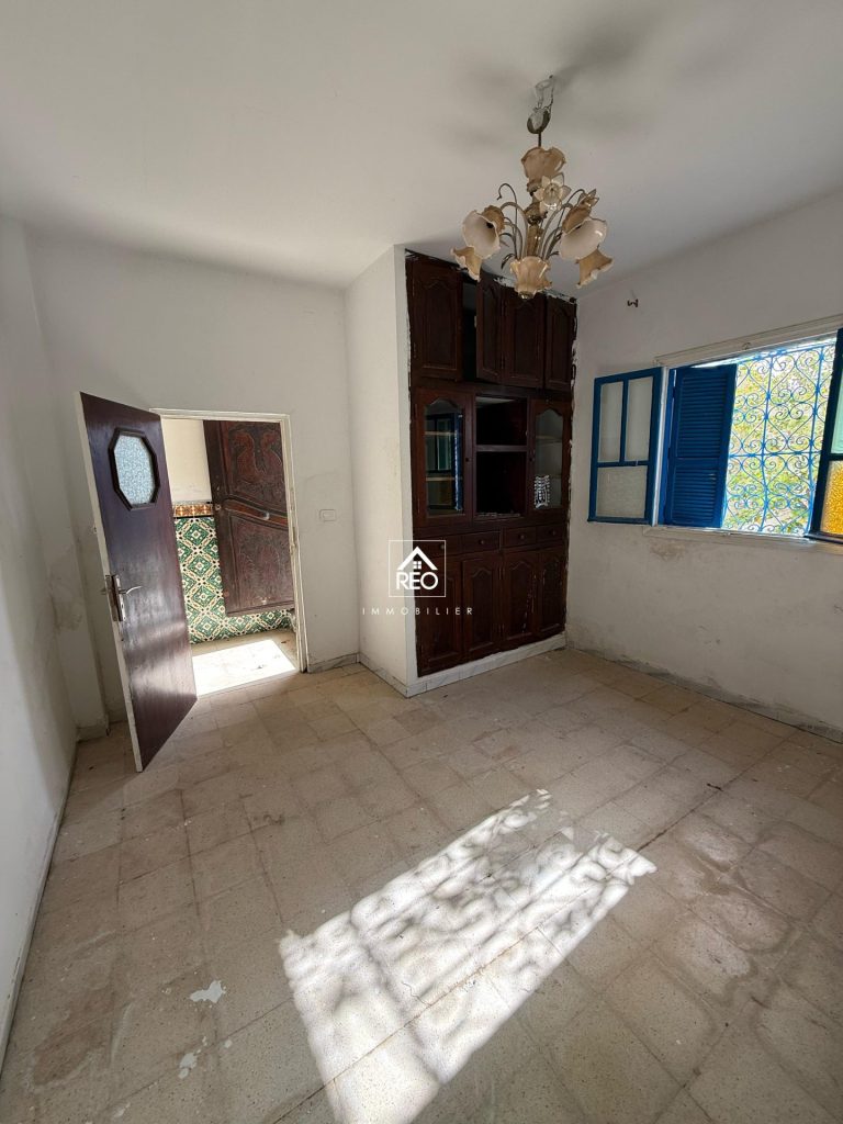 Sublime villa 250m avec jardin &agrave; raoued
