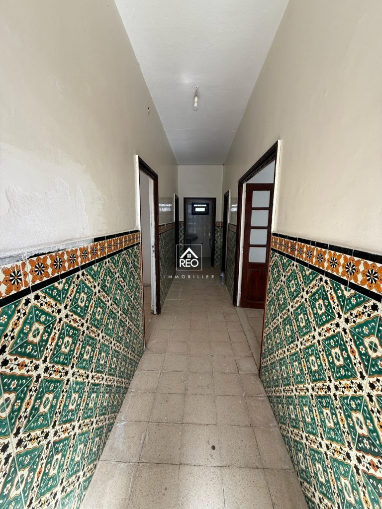 Sublime villa 250m avec jardin &agrave; raoued