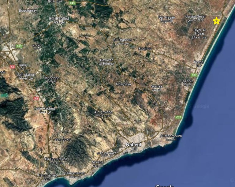 Terrain &agrave; proximit&eacute; de korba chat sidi othman