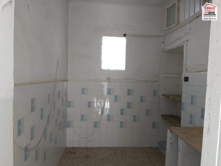 Rdc de villa amal à rades