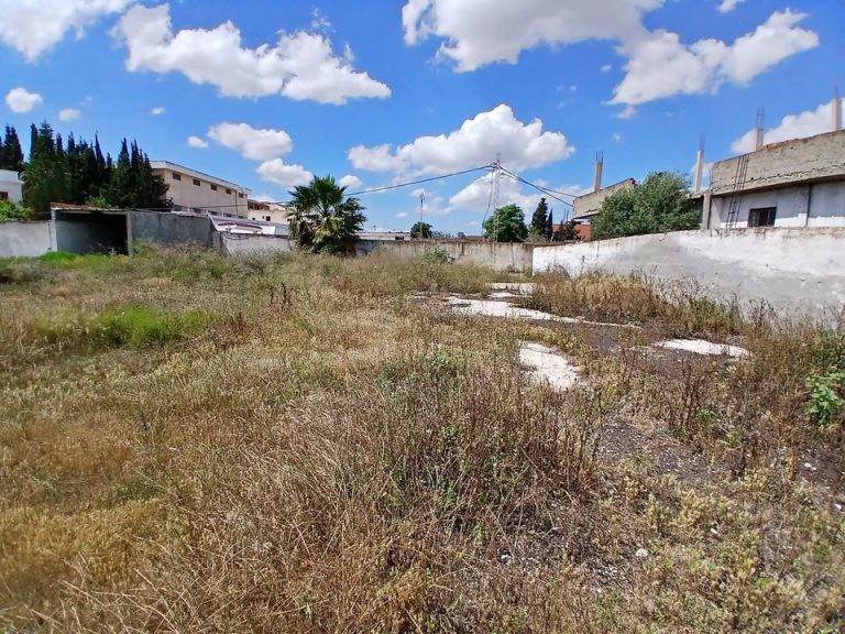 Un terrain &agrave; mnihla