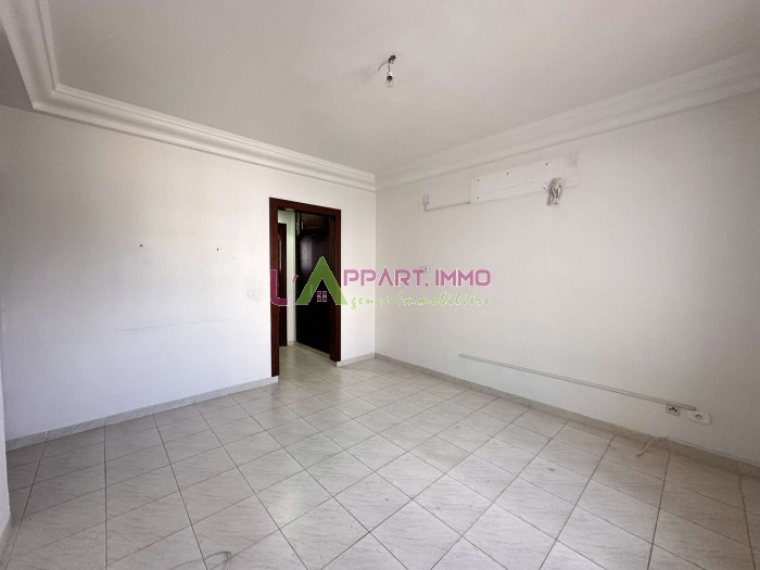 Appartement s4 a ezzahra