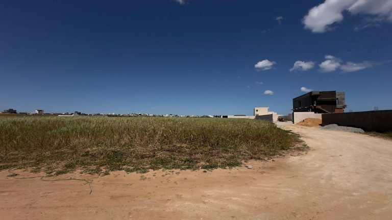 Terrain &agrave; chatt ezzouhour