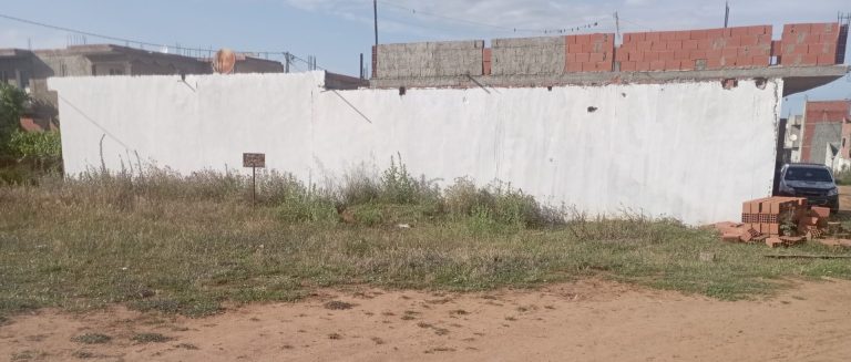 Opportunit&eacute; et emplacement pour un terrain