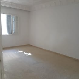 Appartement de bon standing salon avec 3 pi&eacute;ces